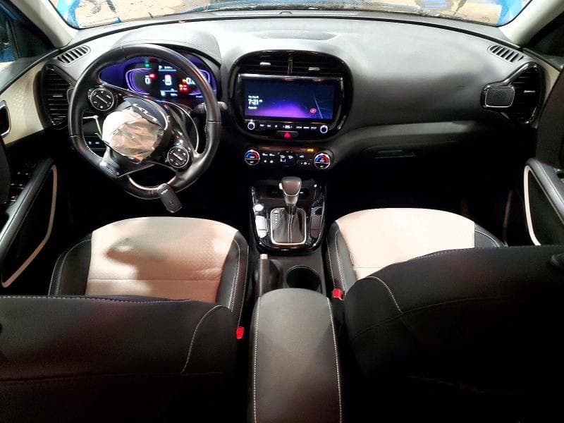 2024 KIA SOUL GT LINE 8