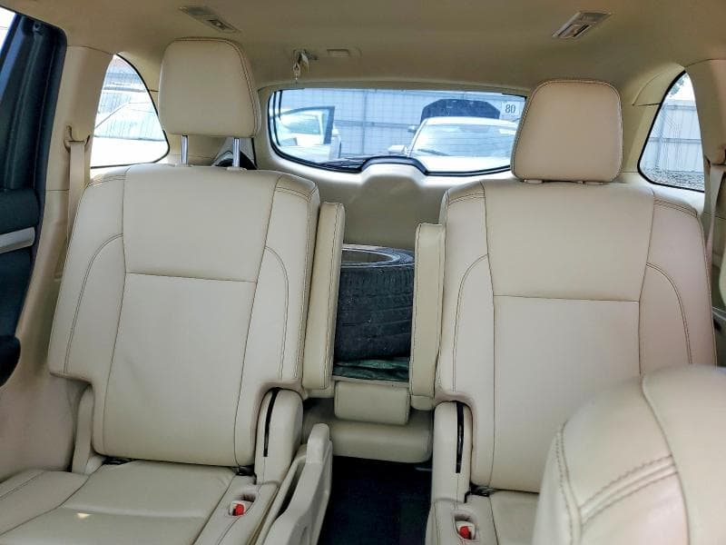 2019 TOYOTA HIGHLANDER XLE 10