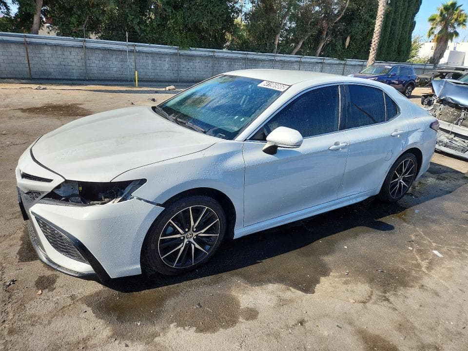 2022 TOYOTA CAMRY SE - 1