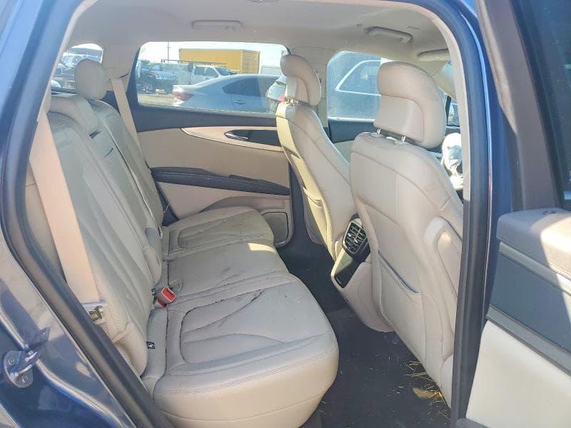 2019 LINCOLN NAUTILUS 11
