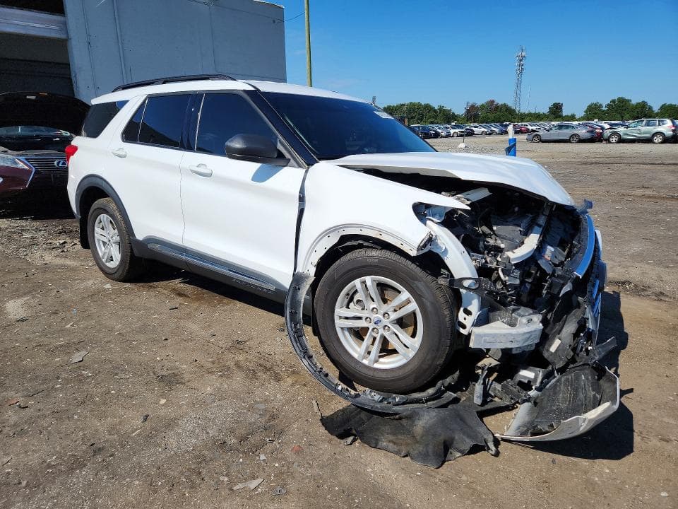 2023 FORD EXPLORER XLT 4
