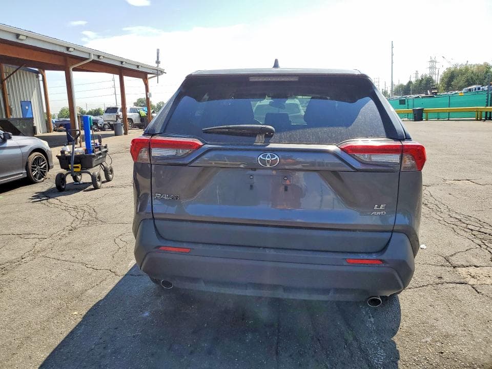 2024 TOYOTA RAV4 LE 6