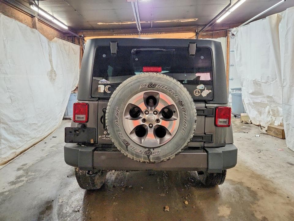 2018 JEEP WRANGLER UNLIMITED SAHARA 6