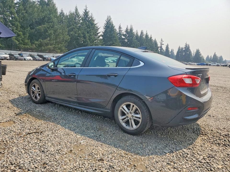 2017 CHEVROLET CRUZE LT 2