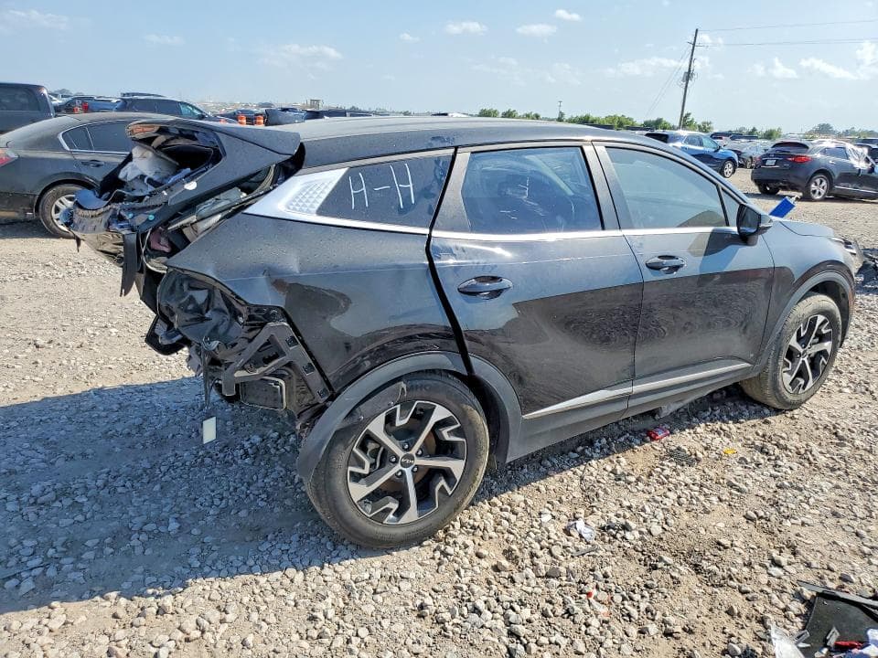 2025 KIA SPORTAGE EX 3
