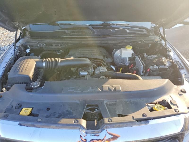 2019 RAM 1500 LARAMIE 11