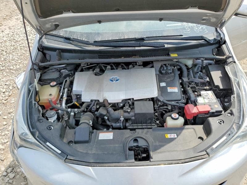 2018 TOYOTA PRIUS FOUR 11