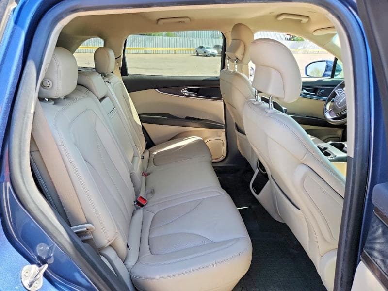 2019 LINCOLN NAUTILUS SELECT 11