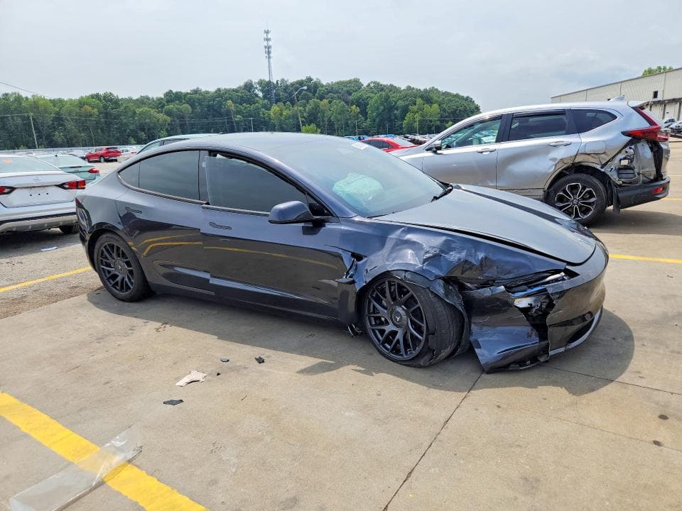 2024 TESLA MODEL 3 4