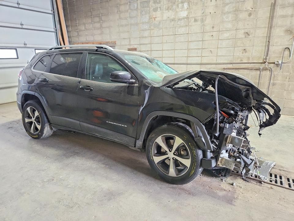 2019 JEEP CHEROKEE LIMITED 4