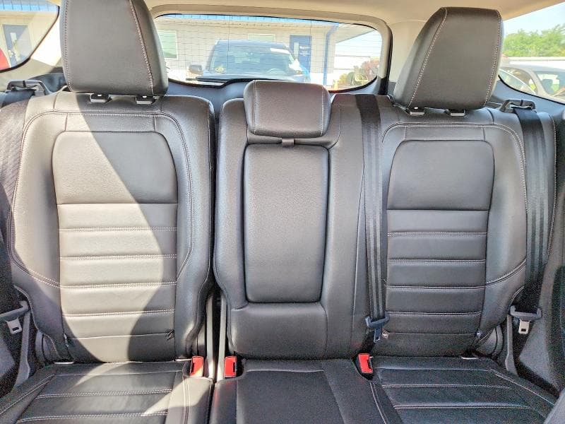 2017 FORD ESCAPE TITANIUM 10