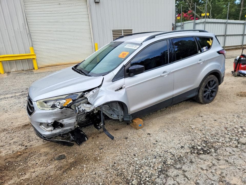 2017 FORD ESCAPE SE - 1