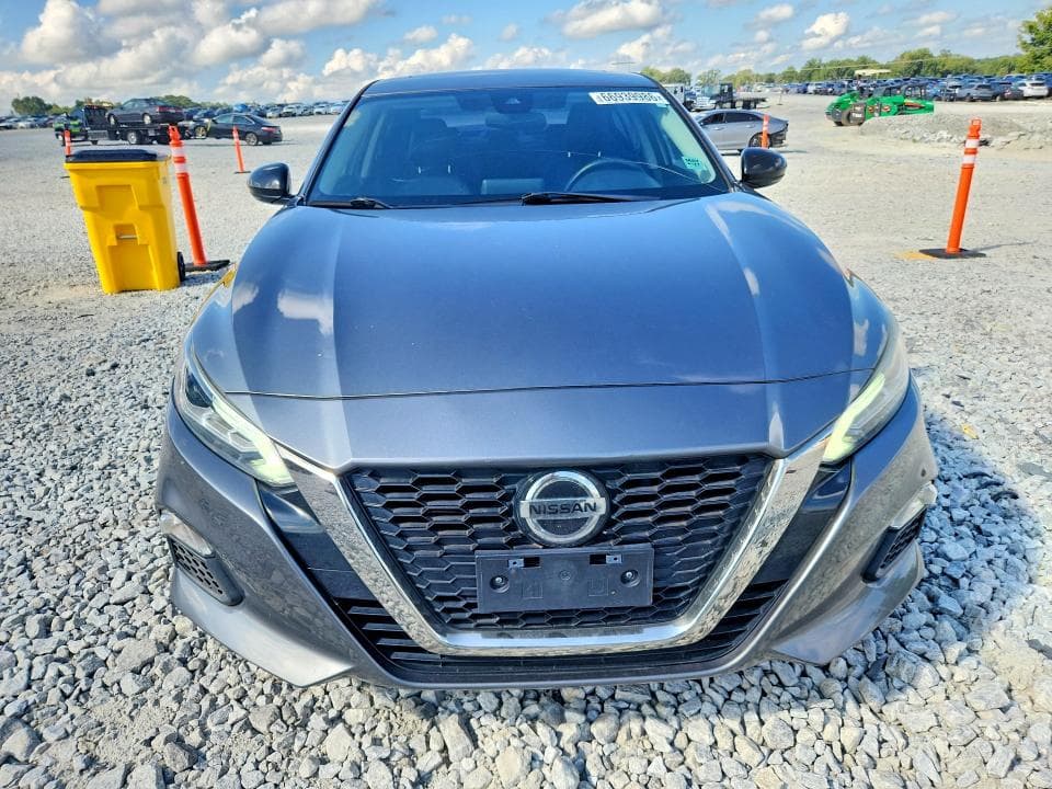 2020 NISSAN ALTIMA SR 5