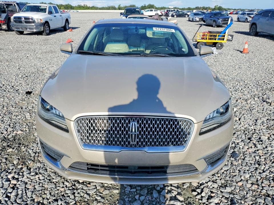 2017 LINCOLN MKZ PREMIERE 5