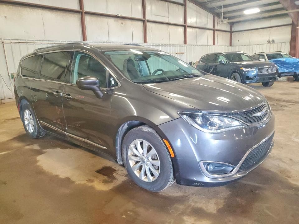 2018 CHRYSLER PACIFICA TOURING L PLUS 4