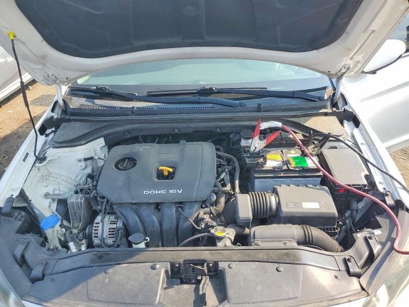 2018 HYUNDAI ELANTRA SE 11