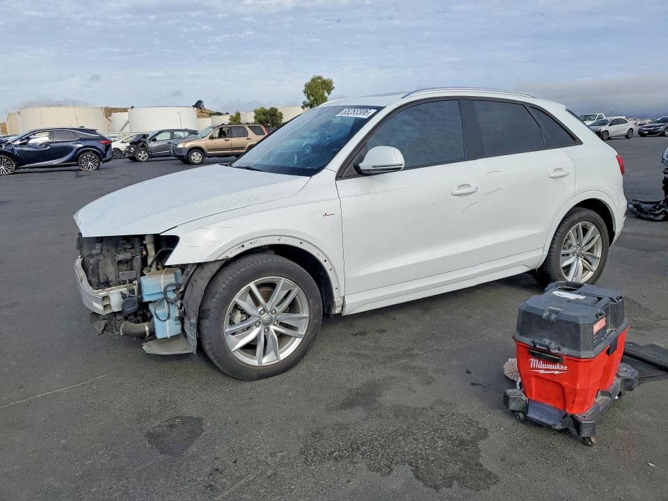 2018 AUDI Q3 PREMIUM - 1