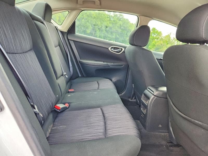 2019 NISSAN SENTRA SV 10