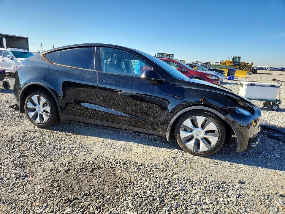 2020 TESLA MODEL Y 4