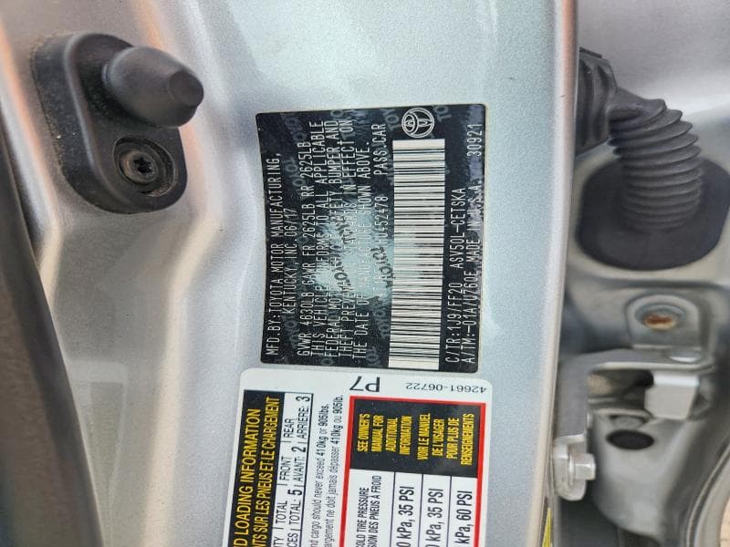 2017 TOYOTA CAMRY SE 13