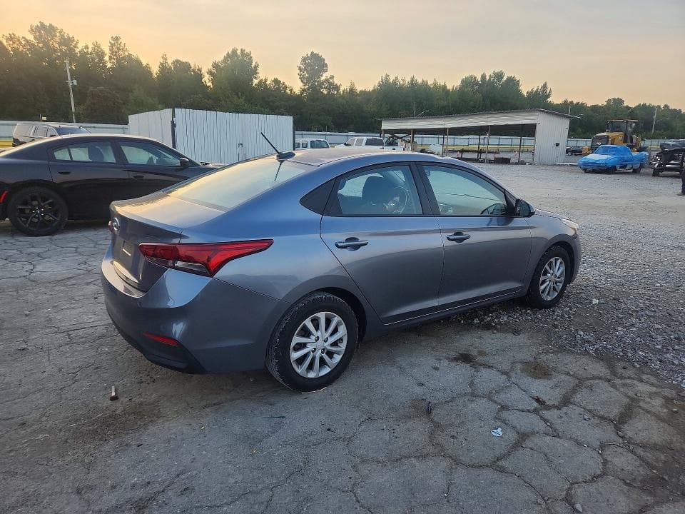 2018 HYUNDAI ACCENT SEL 3