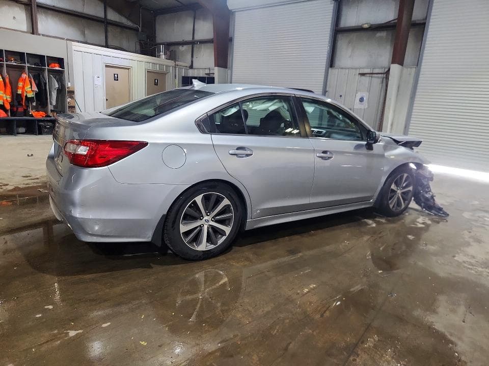 2017 SUBARU LEGACY 2.5I LIMITED 3