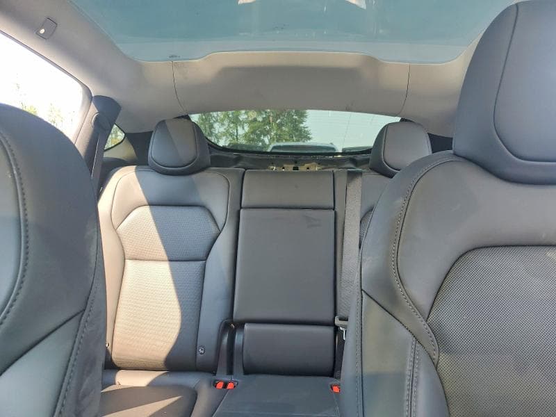 2026 TESLA MODEL Y 10