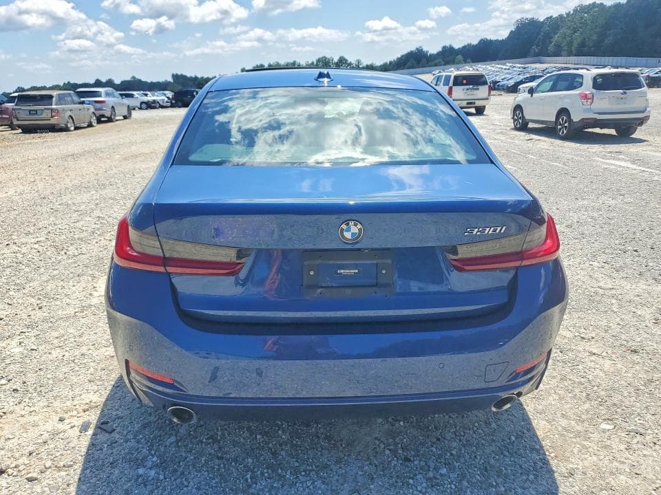 2023 BMW 330I 6
