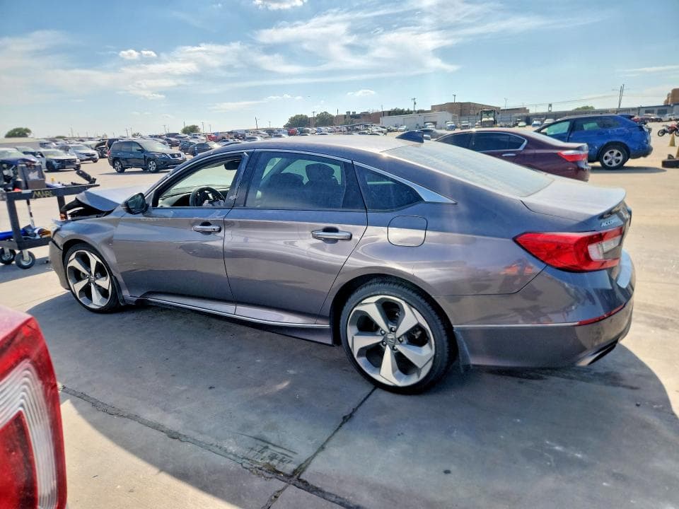 2018 HONDA ACCORD TOURING 2