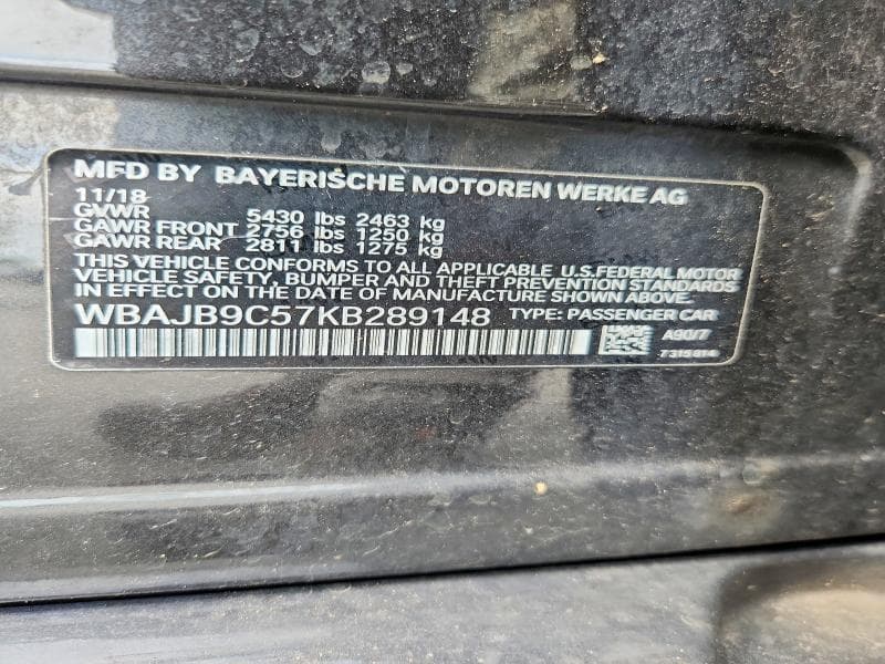 2019 BMW M550XI 12