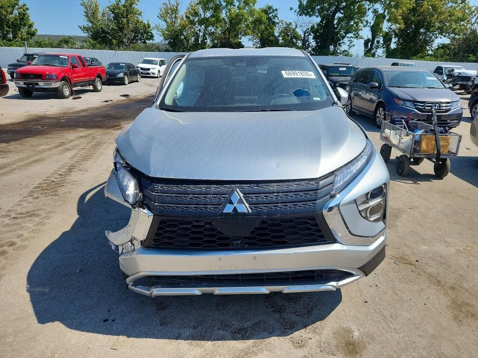 2026 MITSUBISHI ECLIPSE CROSS SE 5