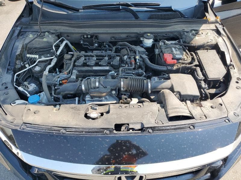2018 HONDA ACCORD EX 11