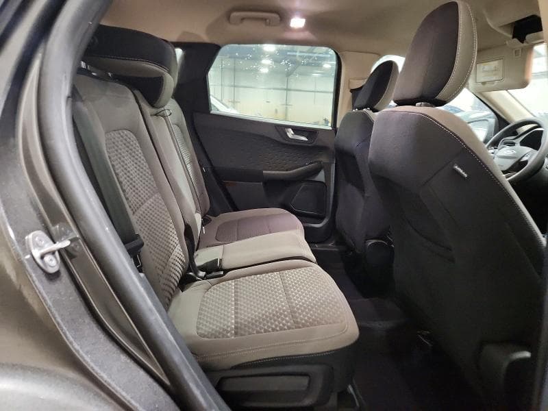 2020 FORD ESCAPE SE 10