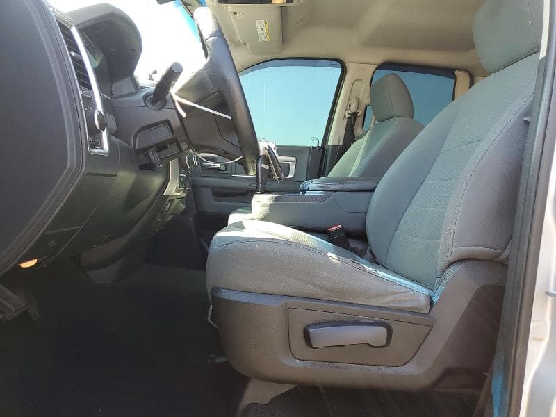 2017 RAM 1500 SLT 7
