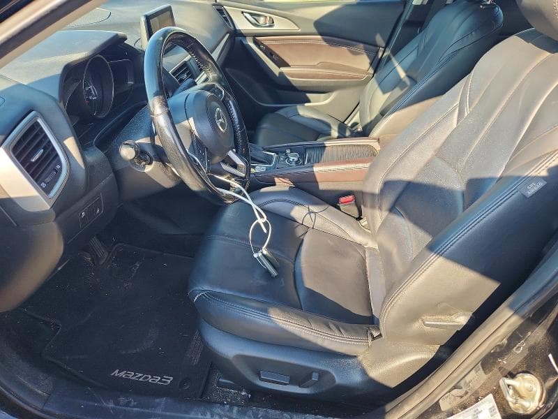 2018 MAZDA 3 TOURING 7