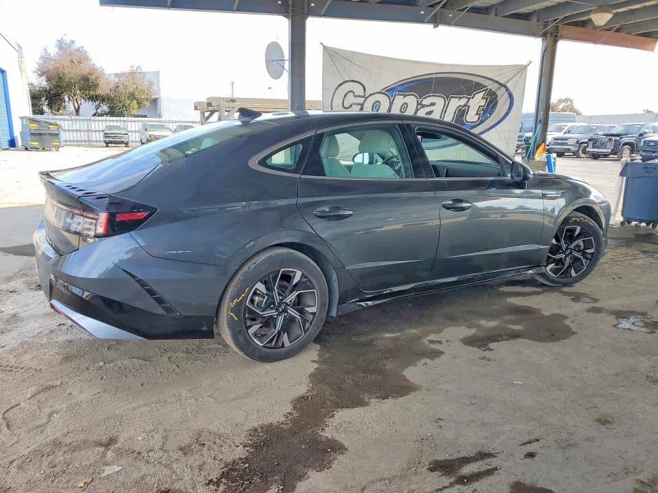 2025 HYUNDAI SONATA SEL 3