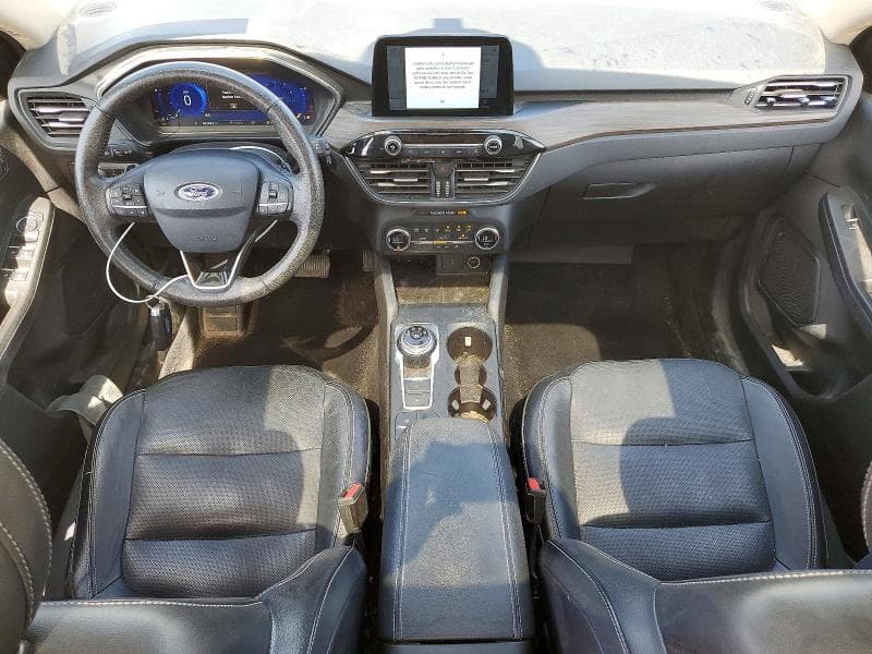 2020 FORD ESCAPE TITANIUM 8