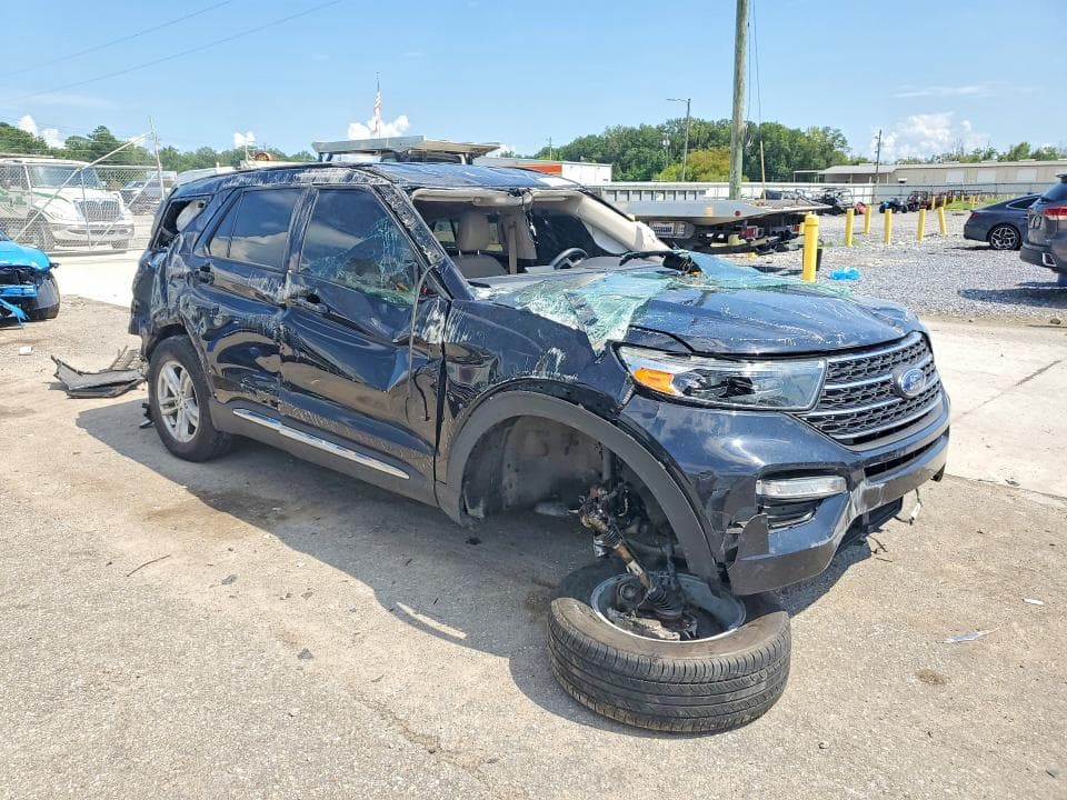 2022 FORD EXPLORER XLT 4