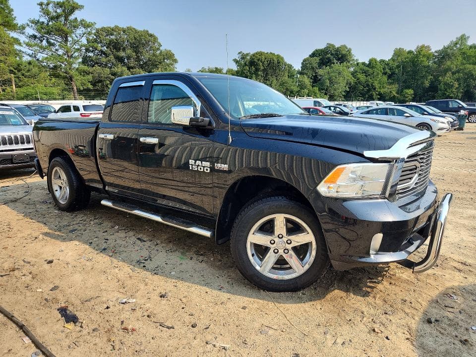 2017 RAM 1500 ST 4