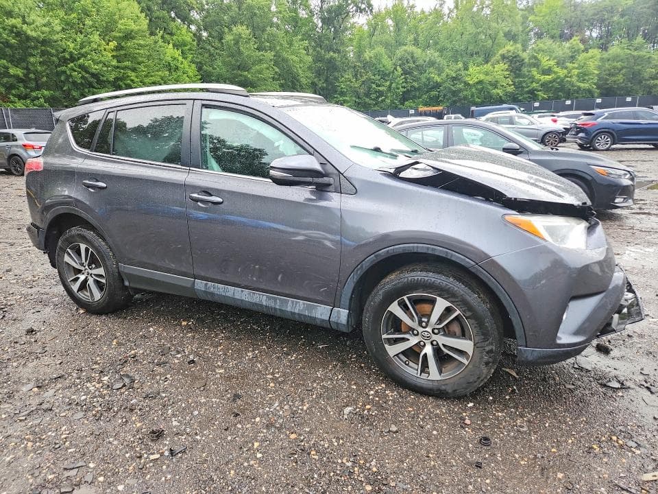 2018 TOYOTA RAV4 XLE 4