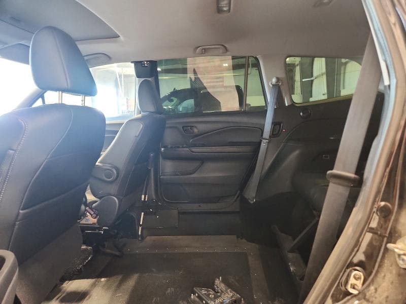2018 HONDA PILOT EXLN 11