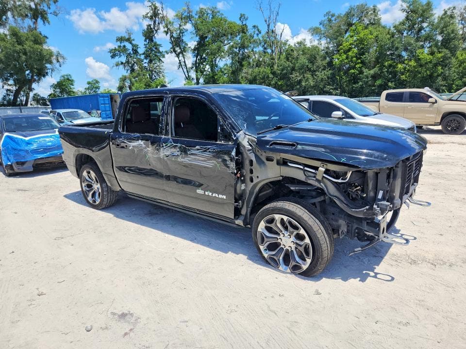 2019 RAM 1500 LONGHORN 4