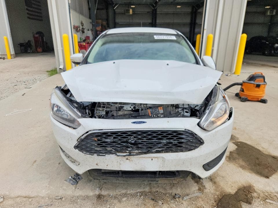 2017 FORD FOCUS SE 5