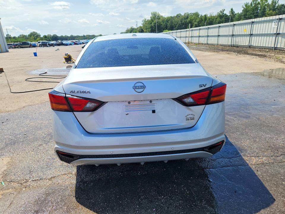 2023 NISSAN ALTIMA SV 6