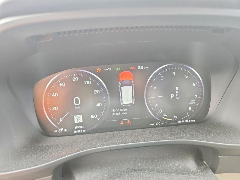 2019 VOLVO XC40 T5 MOMENTUM 9