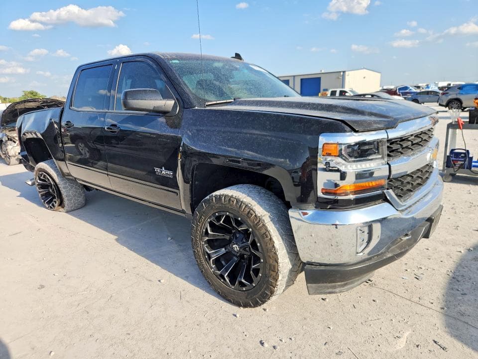 2018 CHEVROLET SILVERADO C1500 LT 4