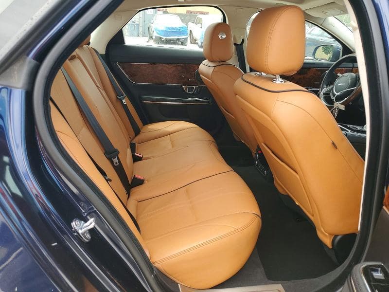 2019 JAGUAR XJ R - SPORT 10