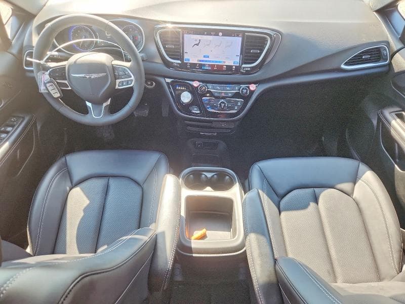 2026 CHRYSLER PACIFICA SELECT 8