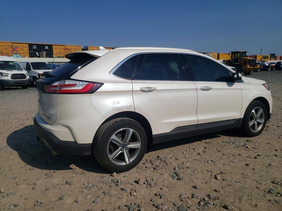 2019 FORD EDGE TITANIUM 3
