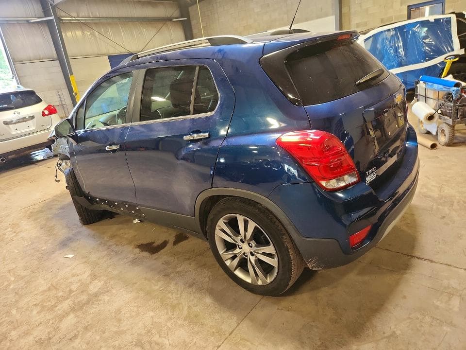 2019 CHEVROLET TRAX 1LT 2